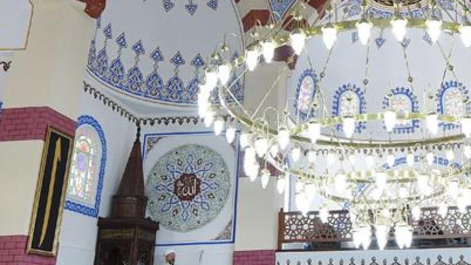 13 Aralık Bursa Cuma namazı saat kaçta?
