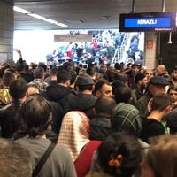 Yenikapı-Aksaray metrosu raydan çıkmış