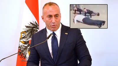 Başbakan askerlerle şınav çekti