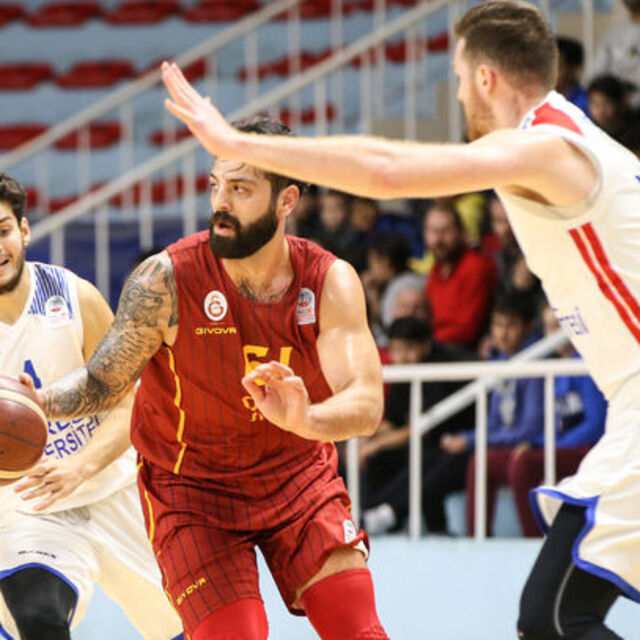Galatasaray zorlanmadı