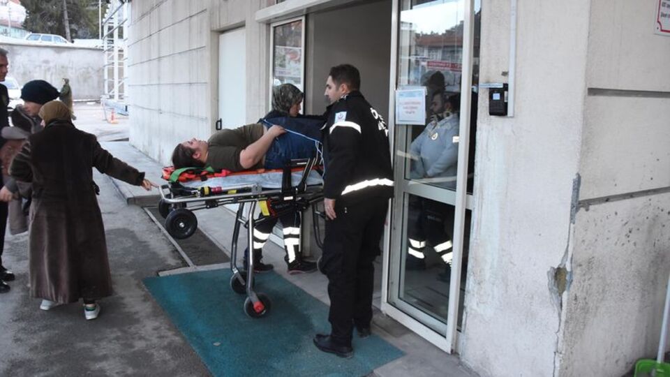 Yoldan geçen kadını vurdu! "Kusura bakma abla!"