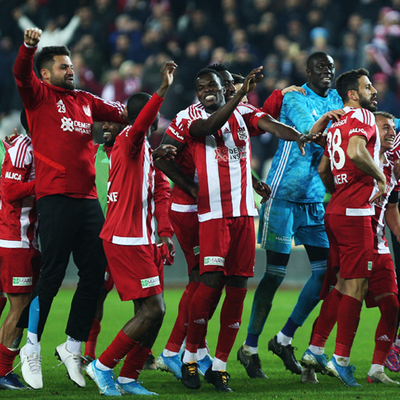 Sivasspor tarihinde ilki başardı!