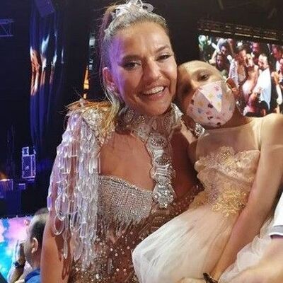 Lösemi hastası Hicran'a Akalın desteği