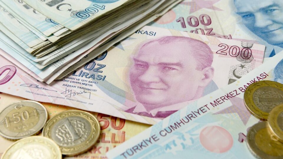 Bütçe kasımda fazla verdi