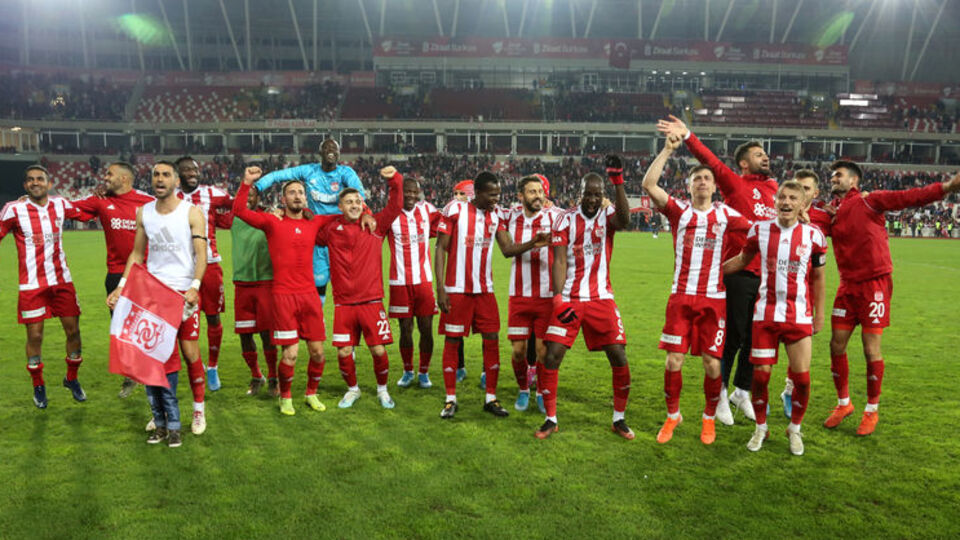 Haftanın kazananı Sivasspor!