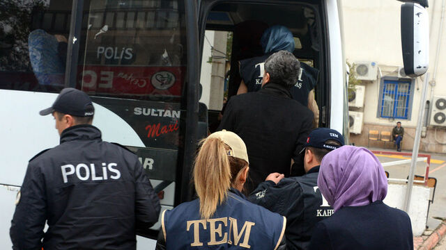 ByLock operasyonu! 260 gözaltı kararı, 171 gözaltı