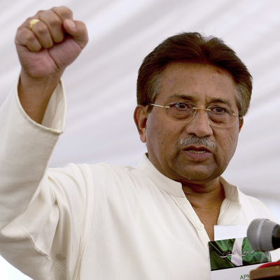 Pervez Müşerref idama mahkum edildi