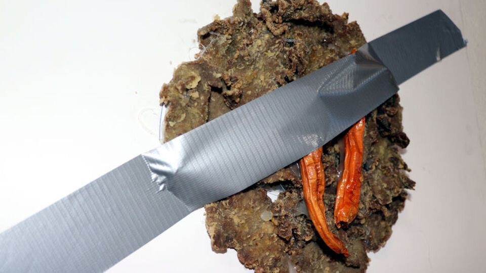 Bu da duvarda tava ciğer