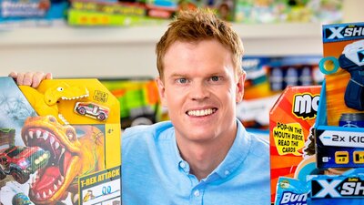 Oyuncak imparatorluğu kurdu