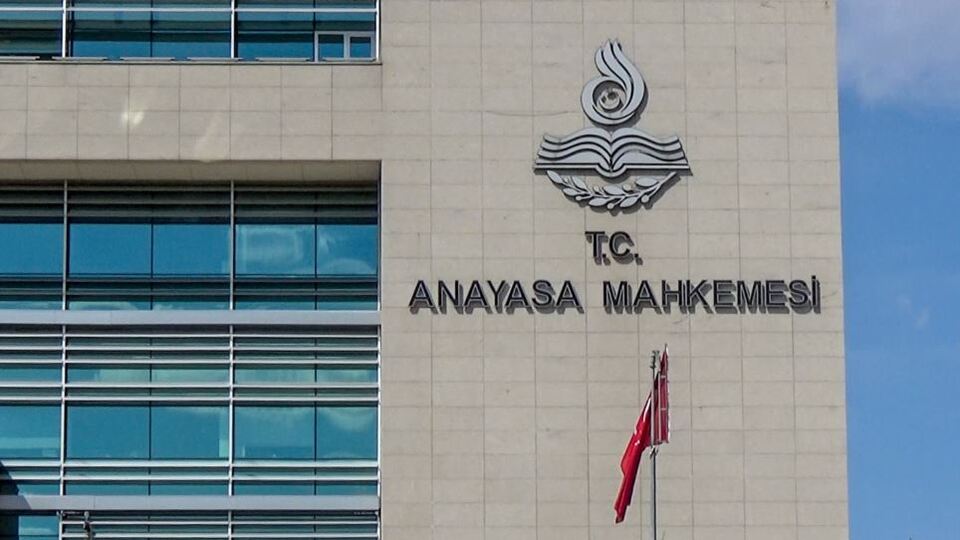 Anayasa Mahkemesi'nden nafaka kararı!
