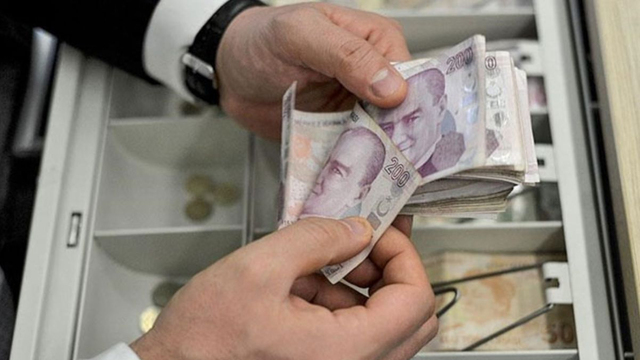 Sigortalı çalışmak emeklinin de faydasına