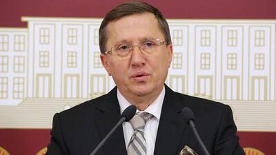 Lütfü Türkkan kimdir?