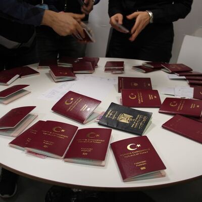 Şok! 34 kişi Fransa'ya böyle gitmeyi planlamış!