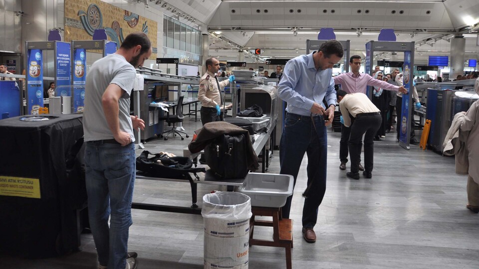 Danıştay'dan bıyık kararı!