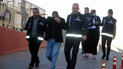 Sahte doğum raporuyla firar edecekti