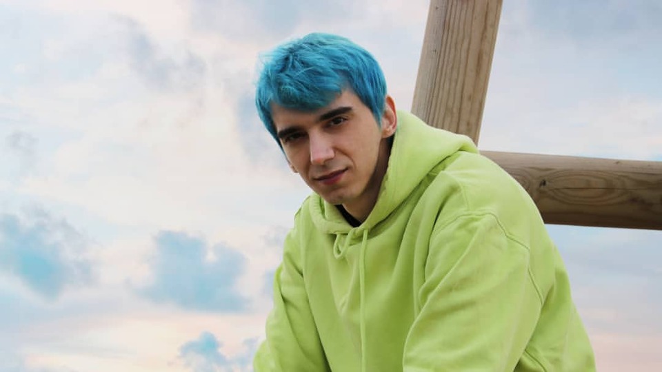 Mendebur Lemur kimdir?