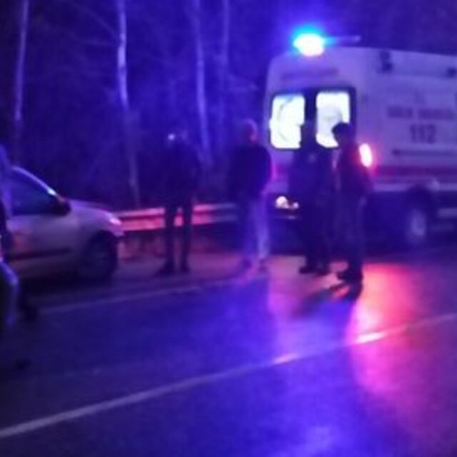 Sakarya'da iki otomobil çarpıştı