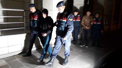 Türkiye'ye gelen arkadaşlarını öldürdüler!