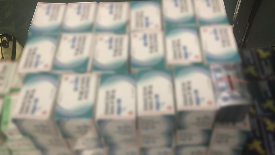 Havalimanlarında kaçak ilaç operasyonu