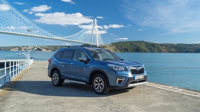 Dizeli terk etti hibrit ile geldi