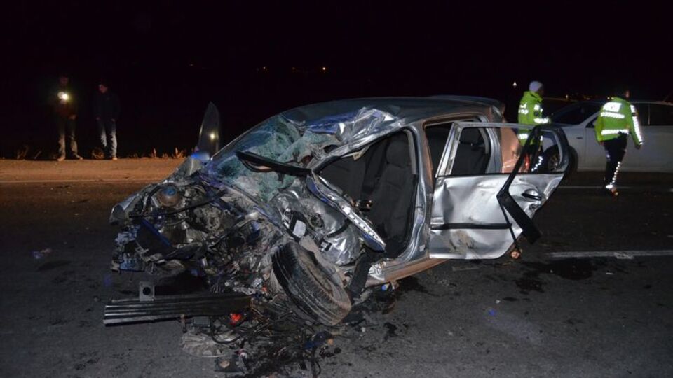 Aksaray'da korkunç kaza: 3 ölü, 2 yaralı