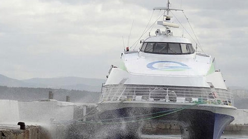 Deniz ulaşımına lodos engeli! Birçok sefer iptal