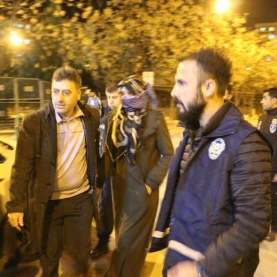 Kayıp çift 3 gün ahırda saklanmış!