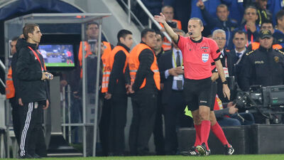 VAR 'penaltı' dedi!