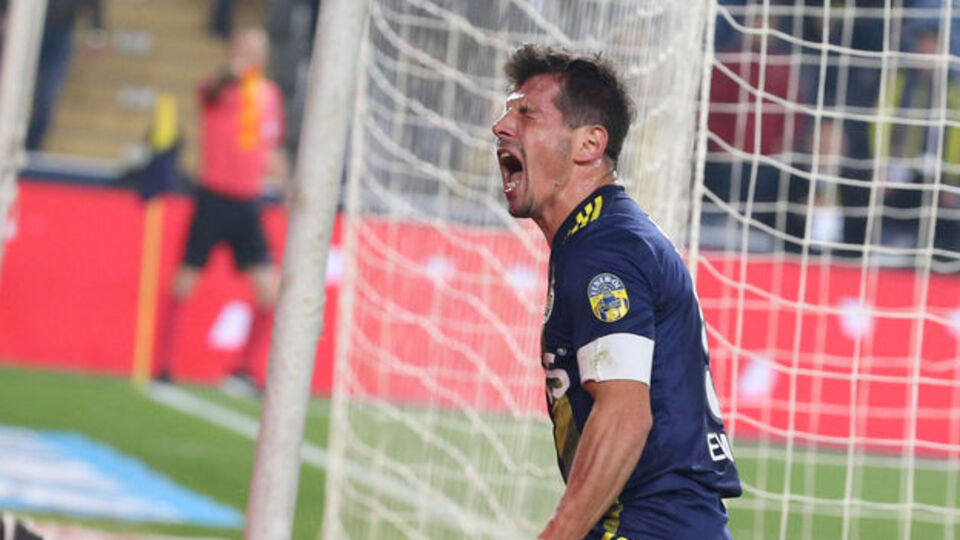 Maç öncesi Emre şoku!