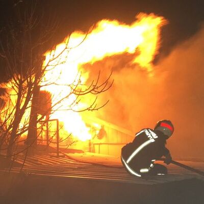 Bursa'da 3 fabrikayı küle çeviren yangın!