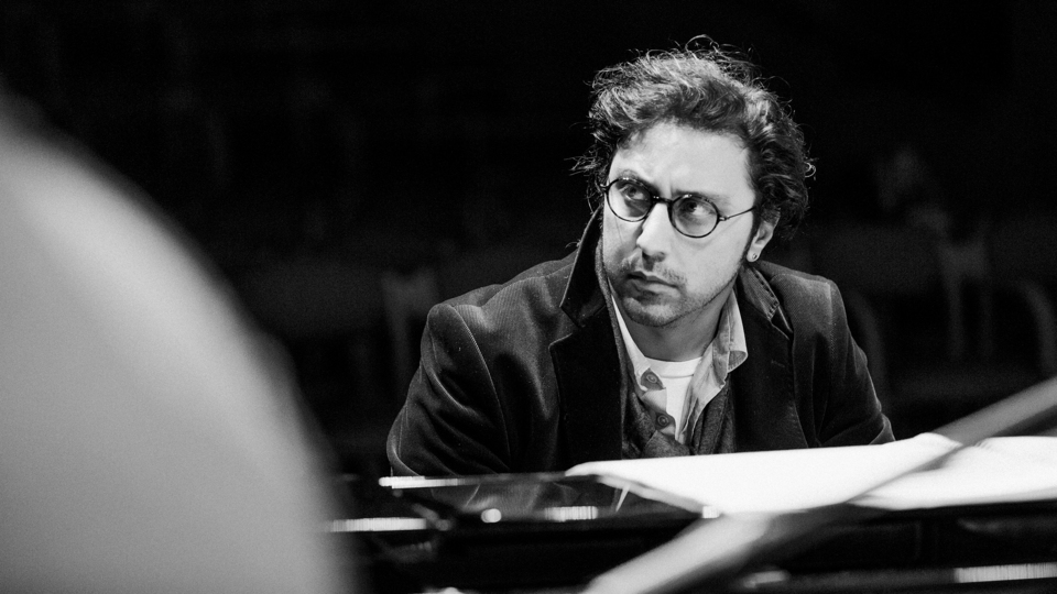 'Türk - Rus - Alman Edebiyat Üçlemesi'