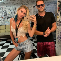 "20 TL verip, 5 saat oturuyorlar"