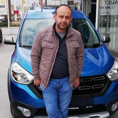 Yemek masası taşıdı! Merdivenden düşüp öldü!