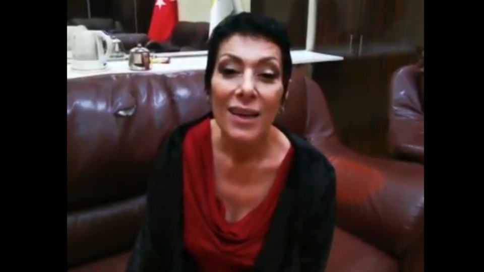 Kansere yakalanan şarkıcıdan haber var