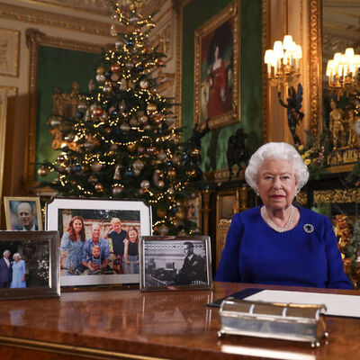 Meghan Markle'ı sildi mi? Kraliçe'den imalı paylaşım!