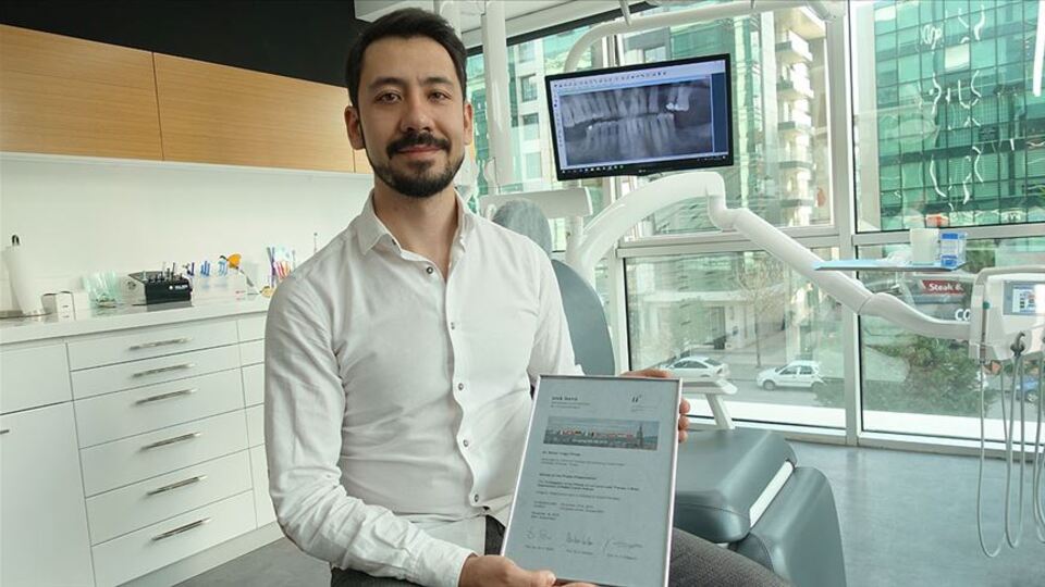 Lazerle kemik geliştiren araştırmayla ödüle uzandı