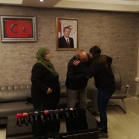 Hüsniye annenin mutluluk gözyaşları!