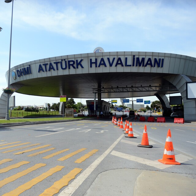 DHMİ'den TAV'a 389 milyon euro tazminat