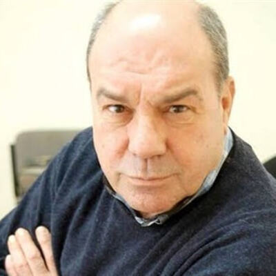 Profesörden kadın öğrenciye mini etek küfrü!