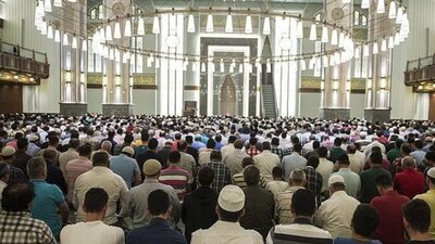 Cuma namazı nasıl kılınır?