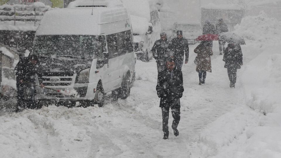 527 bölgeye ulaşım sağlanamıyor!