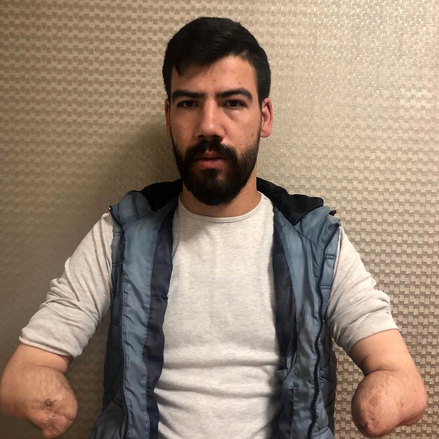 'Kolumu sallaya sallaya yürümek istiyorum'