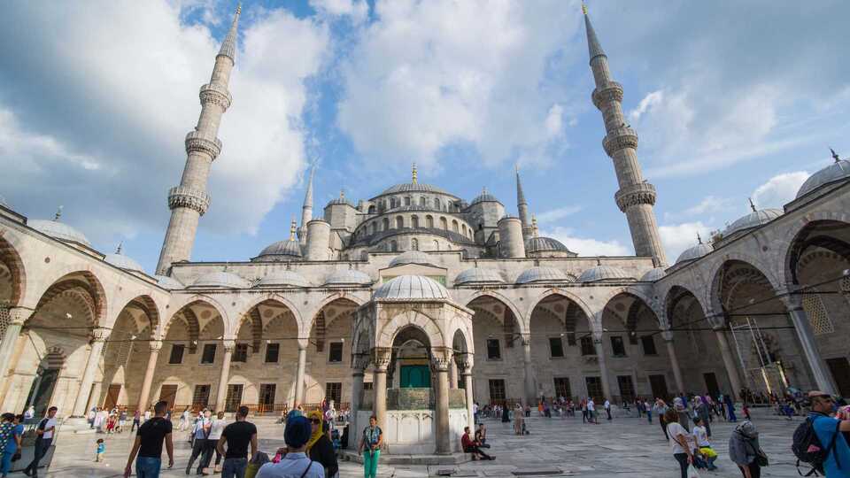 27 Aralık İstanbul Cuma namazı saat kaçta?