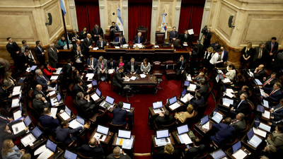 Arjantinli vekiller 6 ay bedava çalışacak