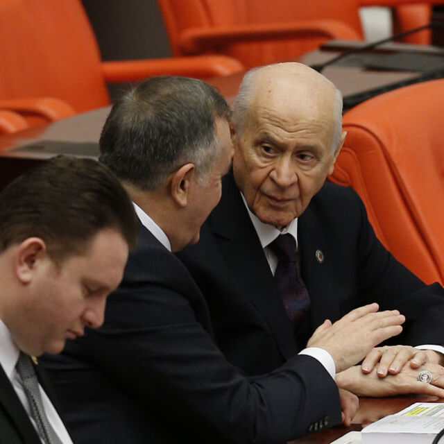 Bahçeli: 49 vekille 'Evet' diyeceğiz