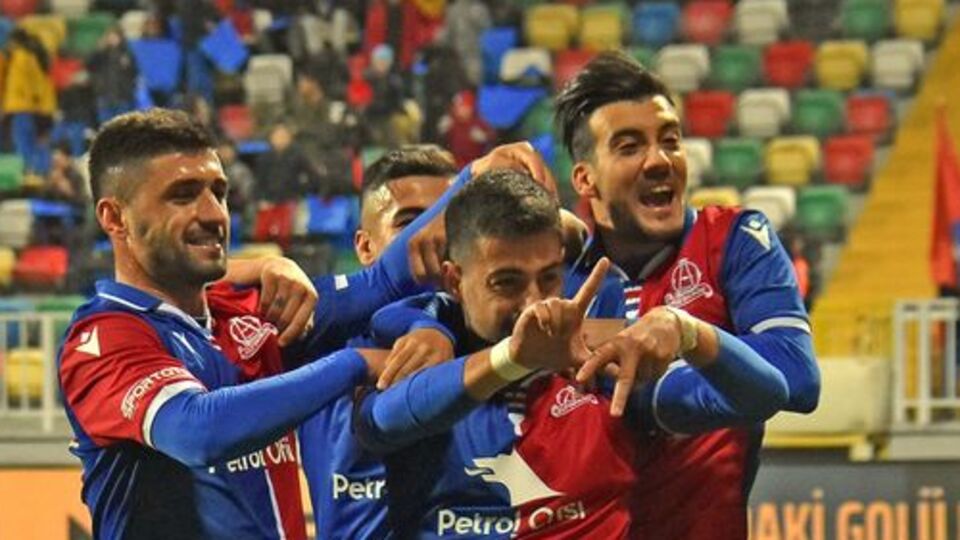 İzmir derbisi Altınordu'nun
