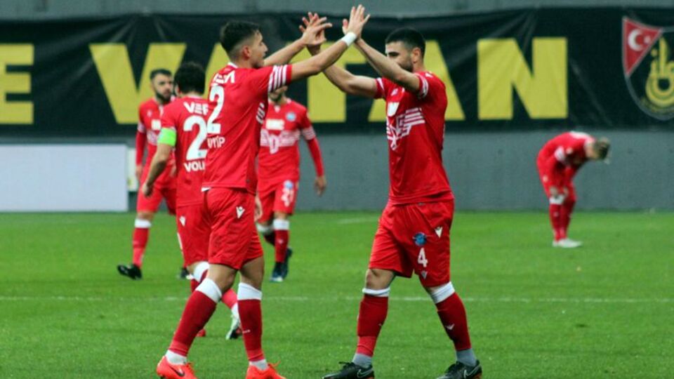 Adana Demir deplasmanda kazandı