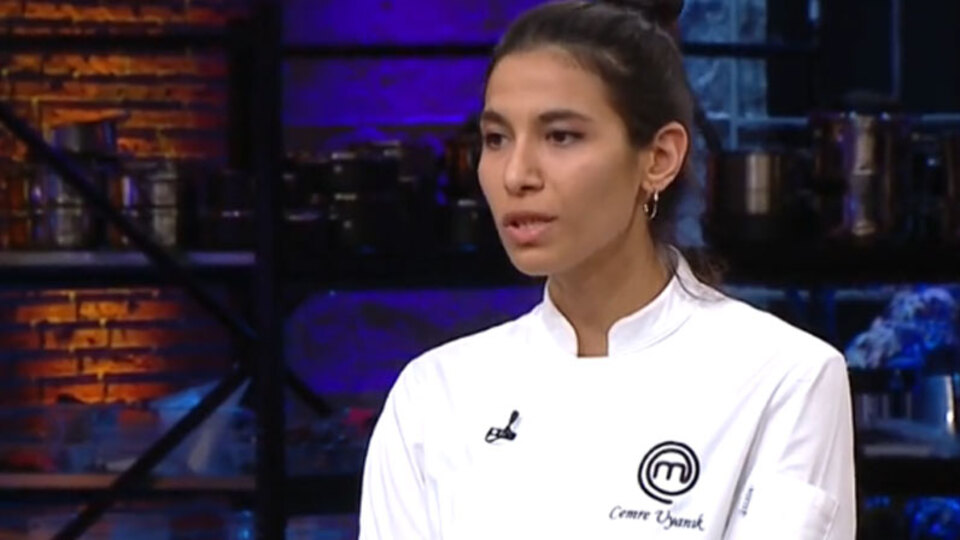 Cemre Uyanık kimdir?