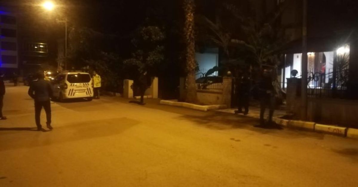 İZMİR ALARMDA! Peş peşe korkunç cinayetler! İzmir'de bir doktor ve bir doktorun eşi öldürüldü! | Son dakika haberleri