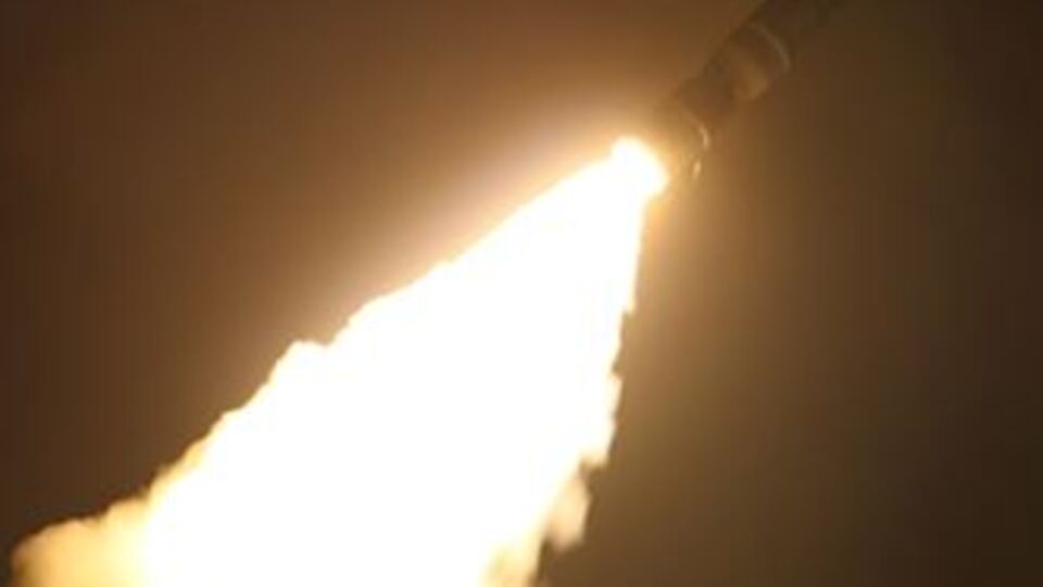 ABD, İran destekli hedefleri vurdu